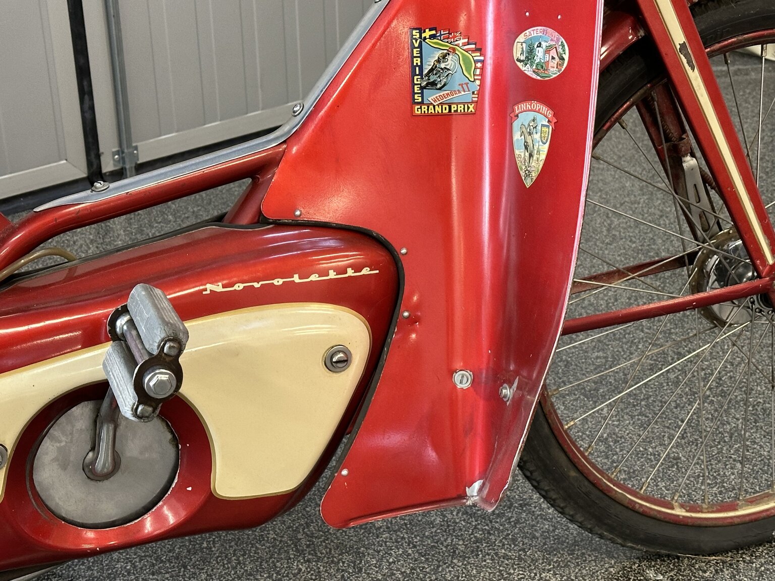 Exterior image of Husqvarna Novolette