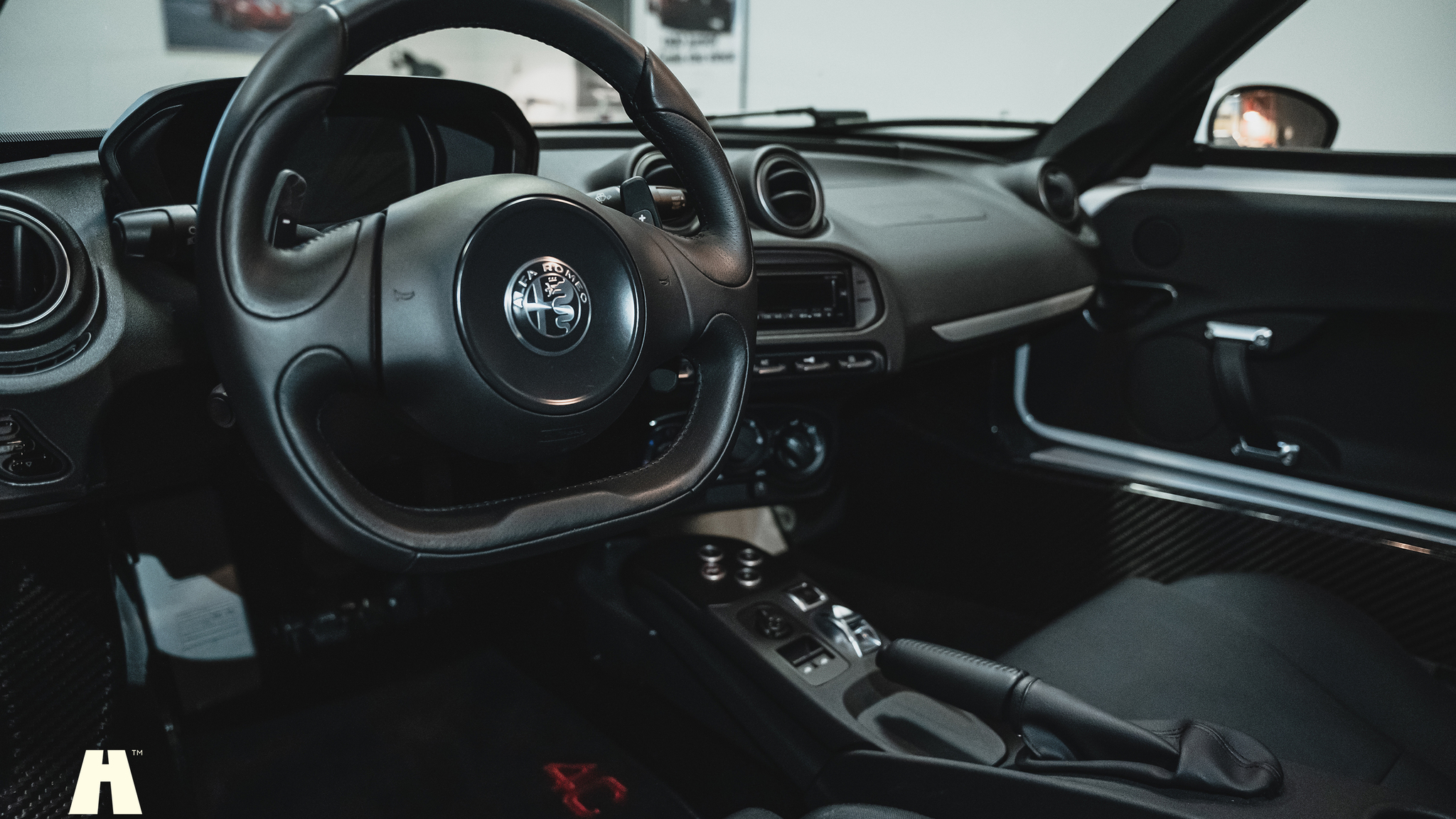 Interiörbild 2016 Alfa Romeo 4C (13)