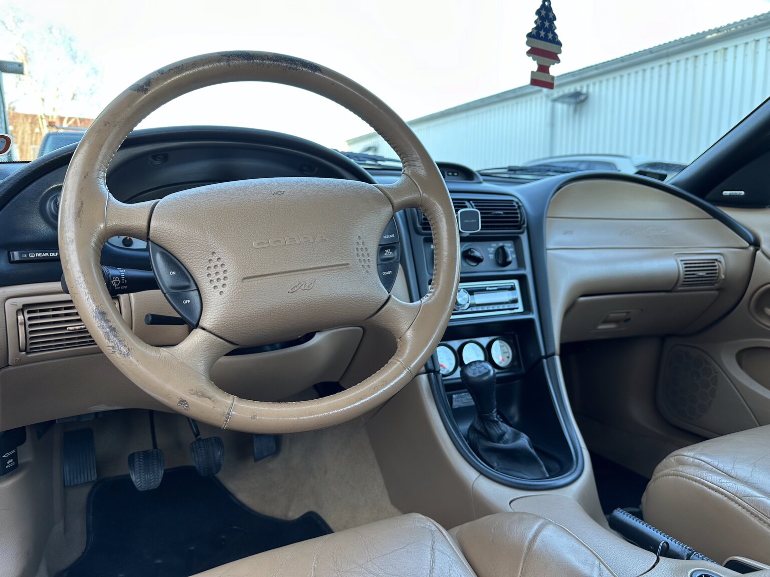 Interior image of 1997 Ford Mustang Saleen S-281 Cobra