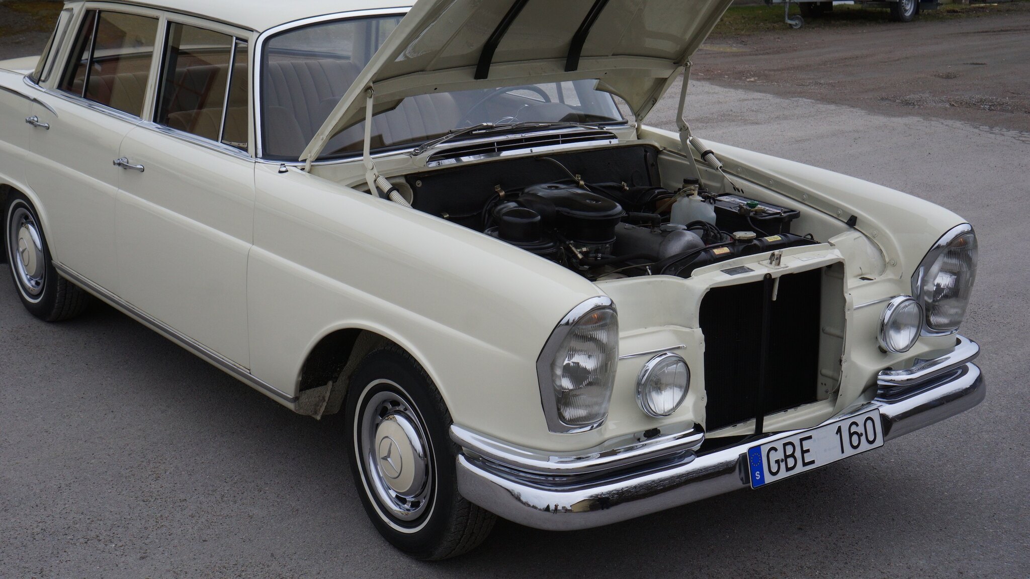 1966 Mercedes-Benz 230 S, Mekanik