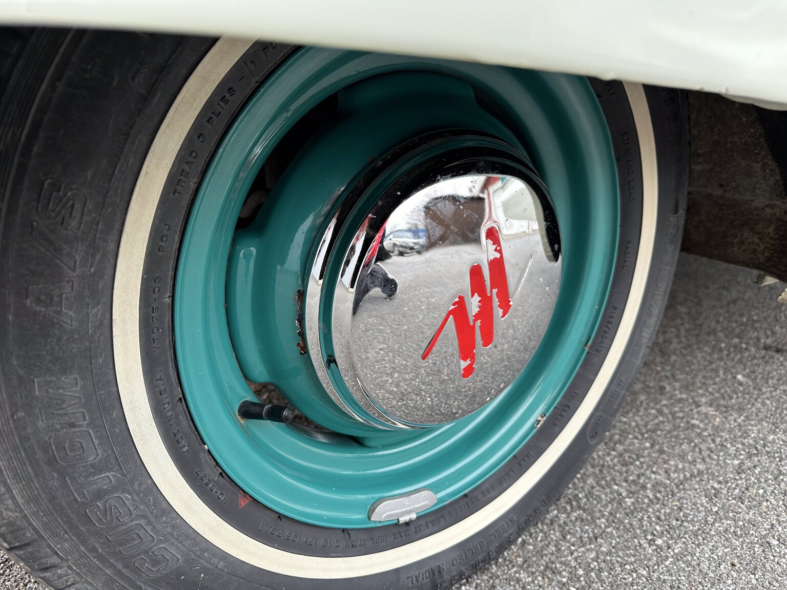 Aussenfoto 1956 Hudson Metropolitan