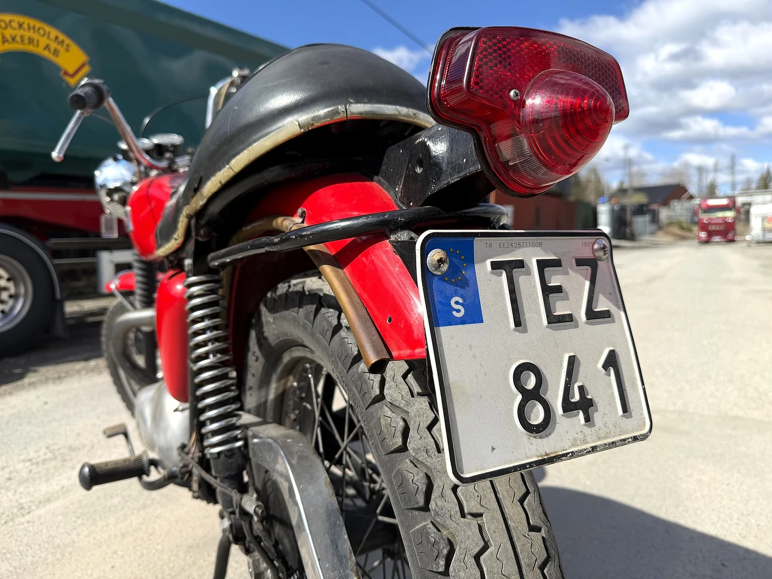 Aussenfoto 1971 Triumph Daytona 500 (28)