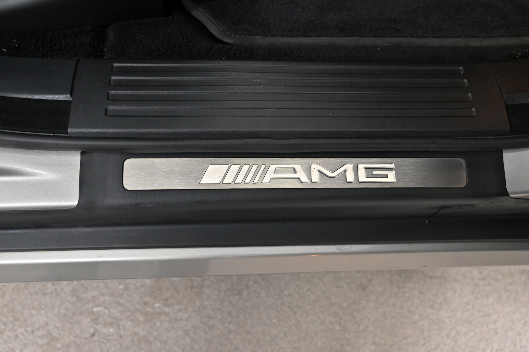 Interiörbild 2006 Mercedes-Benz R 63 AMG