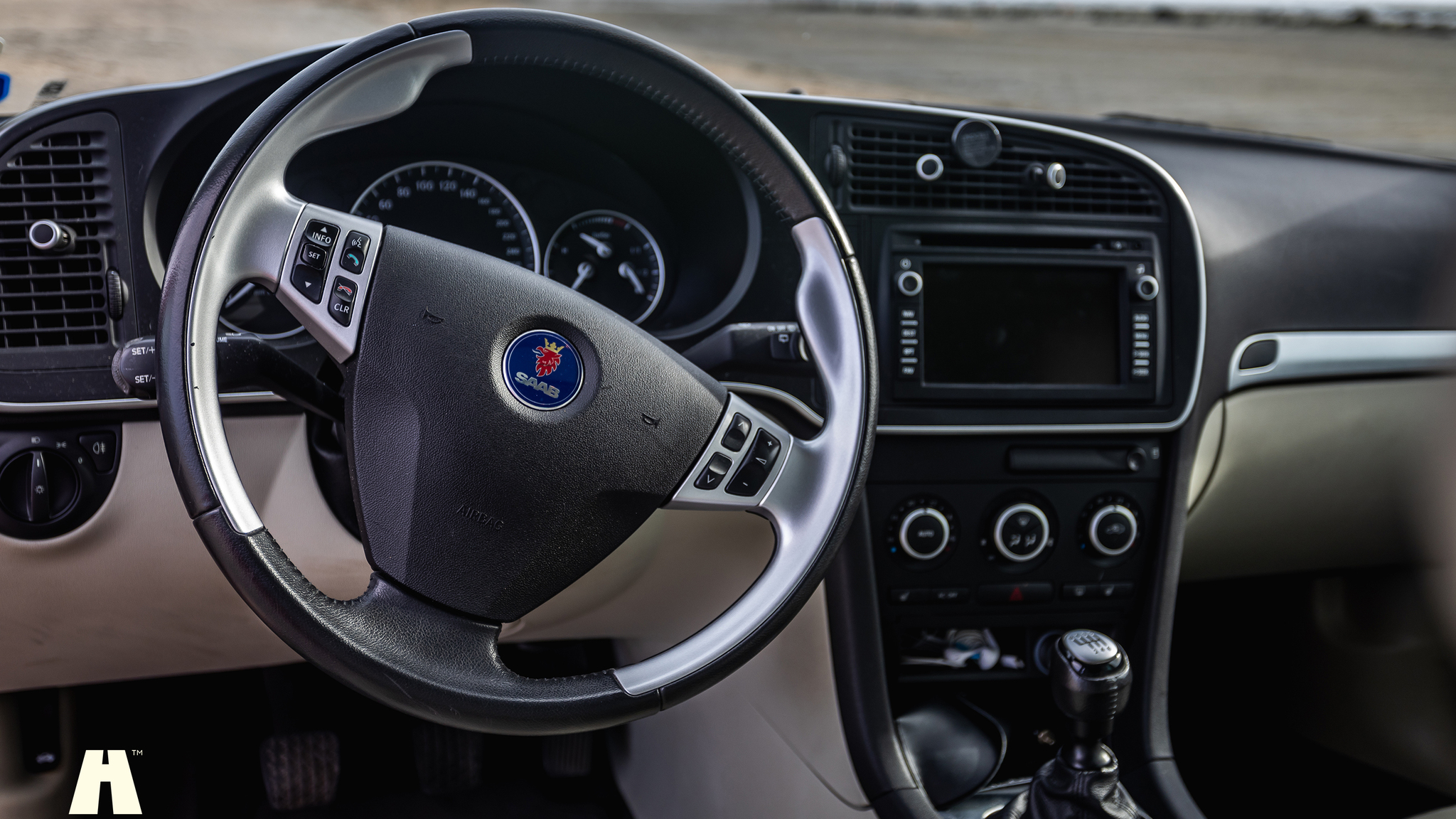 Innenraumfoto von 2007 SAAB 9-3 AERO SPORTCOMBI (12)