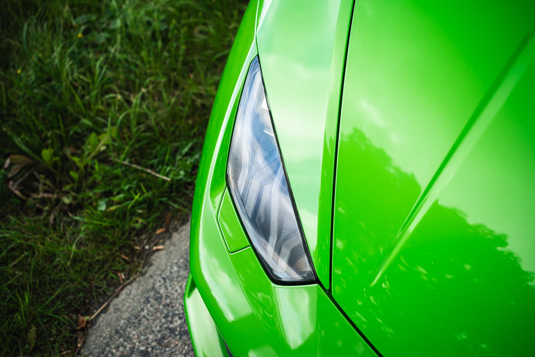 Exterior image of 2016 Lamborghini Huracan LP-610-4