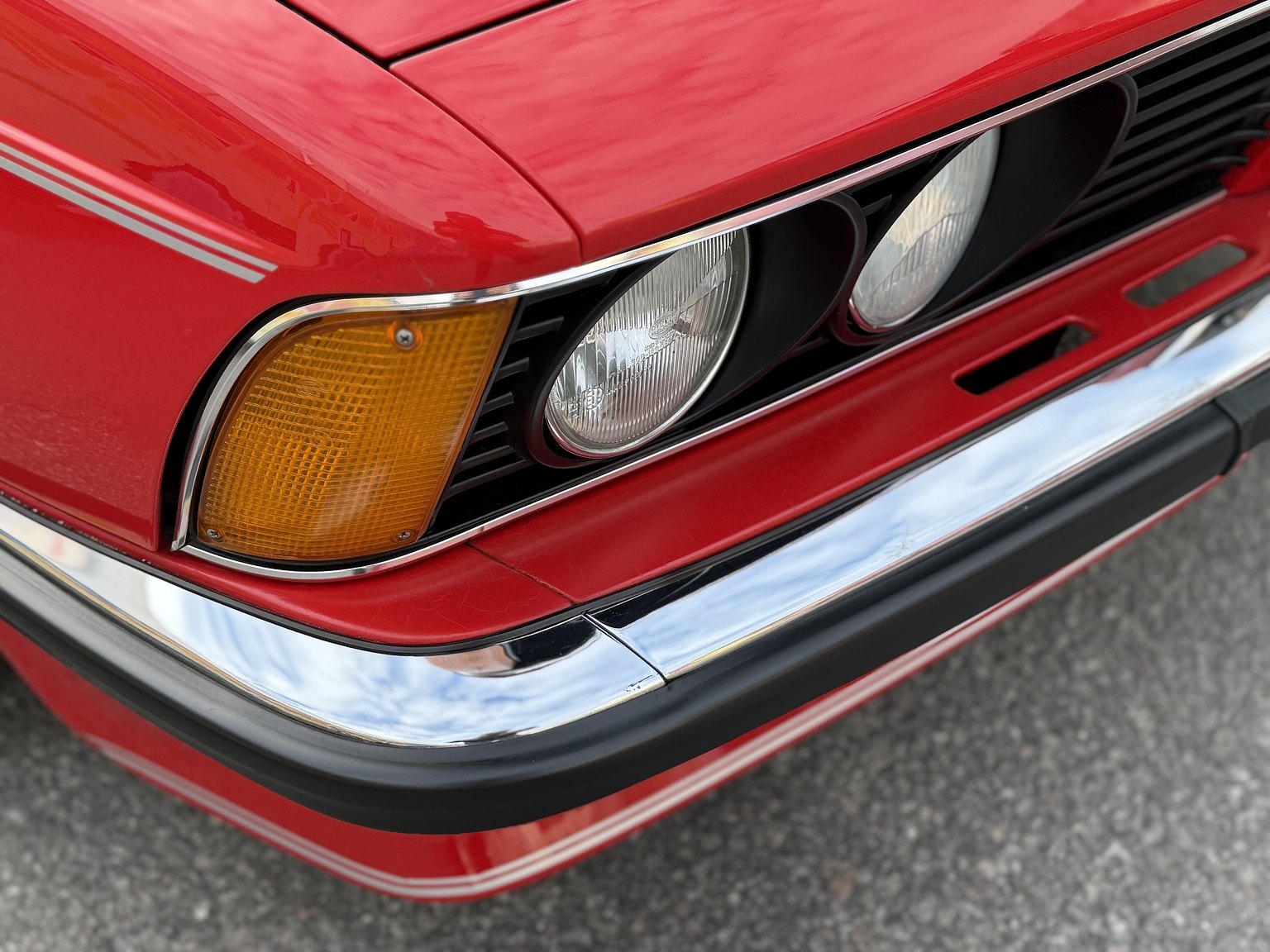 Exteriörbild på 1984 BMW 635CSi