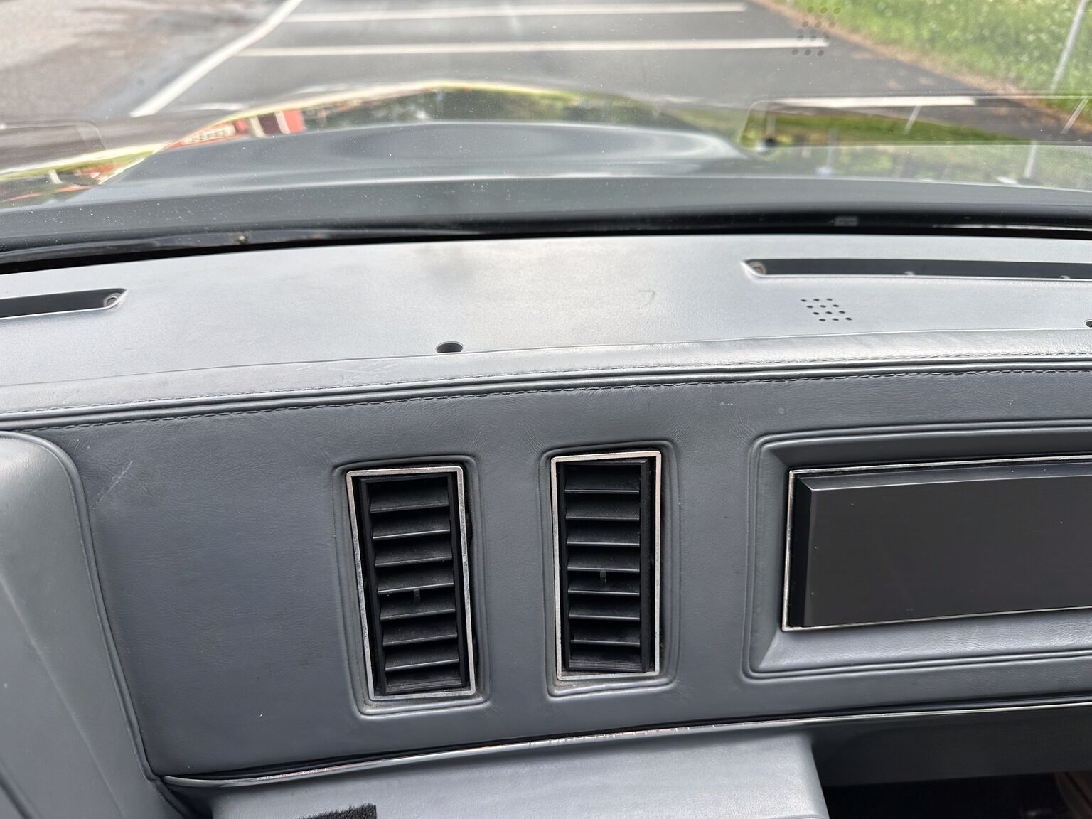 Interior image of 1987 Buick Grand National "GNX" (20)