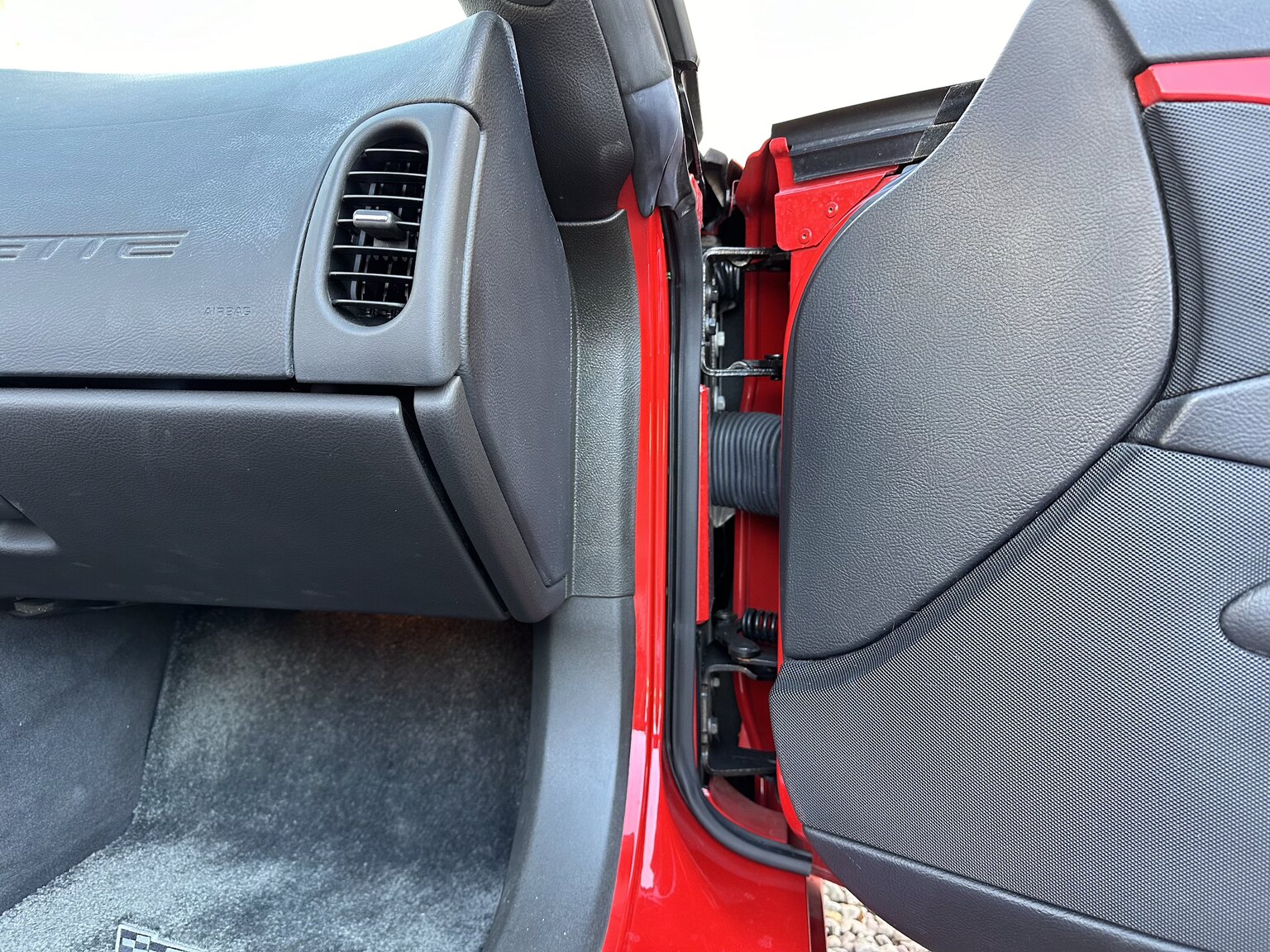 Interior image of 2005 Corvette C6 Z51 Cabriolet