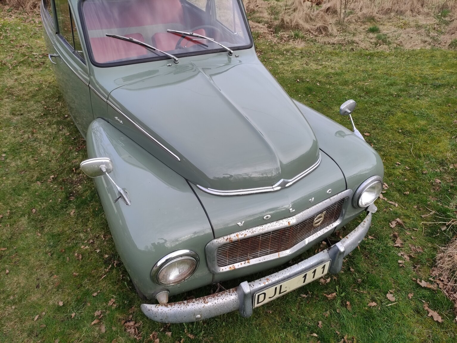 Exterior image of 1960 Volvo P210 Duett