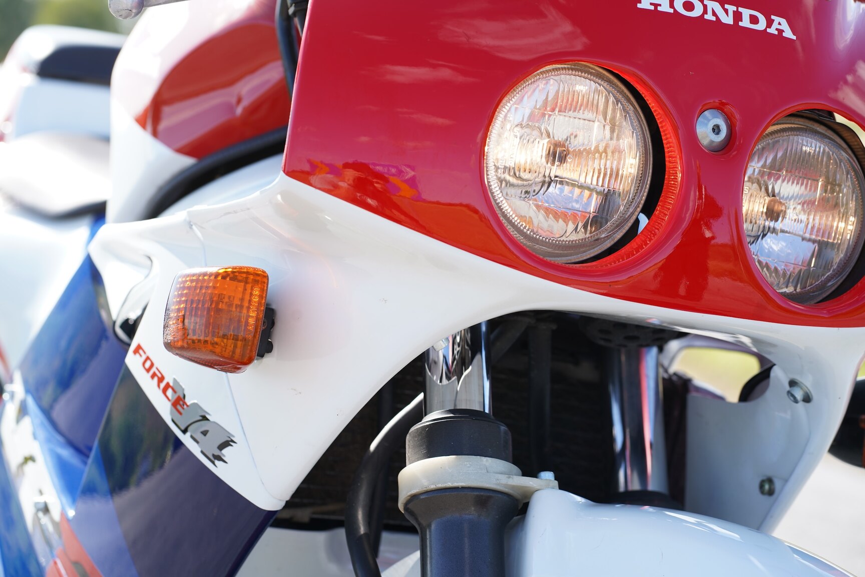 Exterior image of 1992 Honda VFR400R NC30