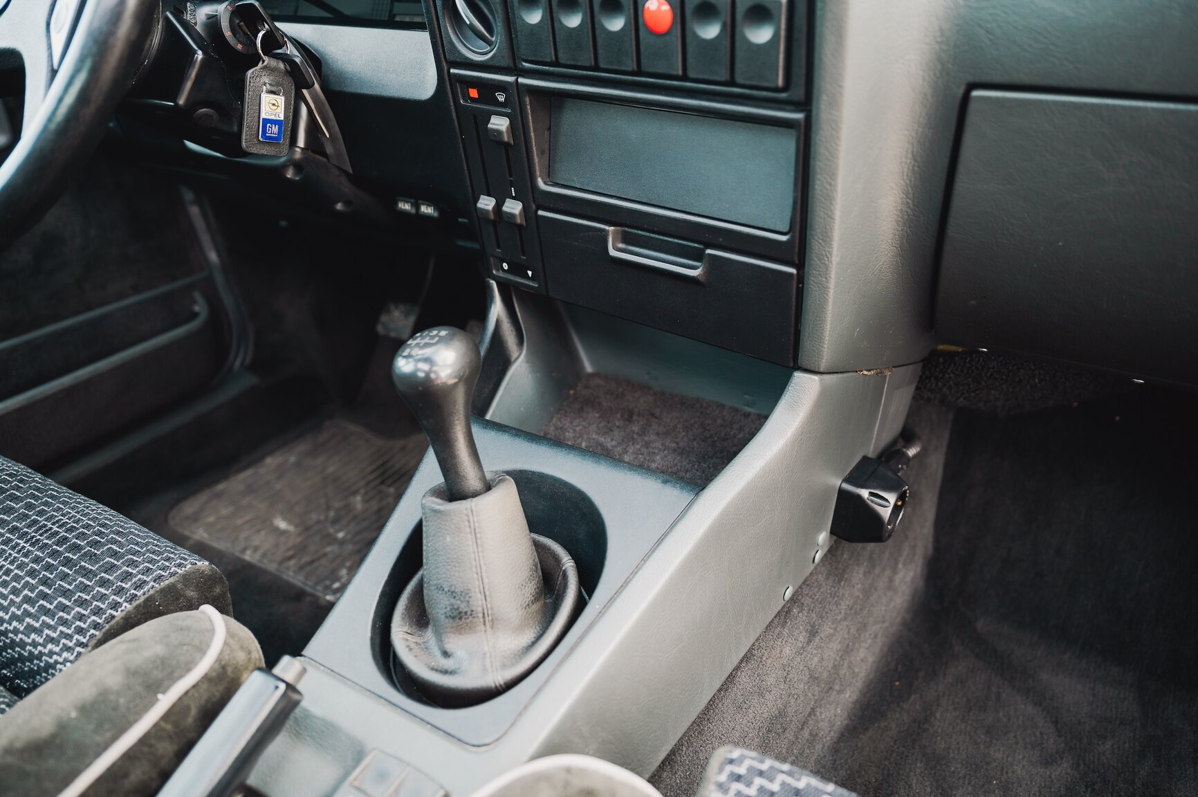 Interior image of 1986 Opel Monza GSE