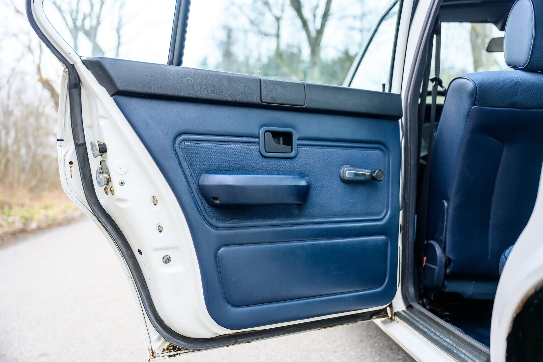 Innenraumfoto von 1986 BMW 520i