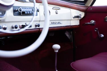 Interior image of 1958 Mercedes-Benz 190SL