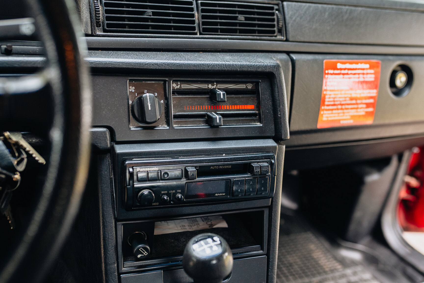 Interior image of 1990 Volvo 740 GL 2.3