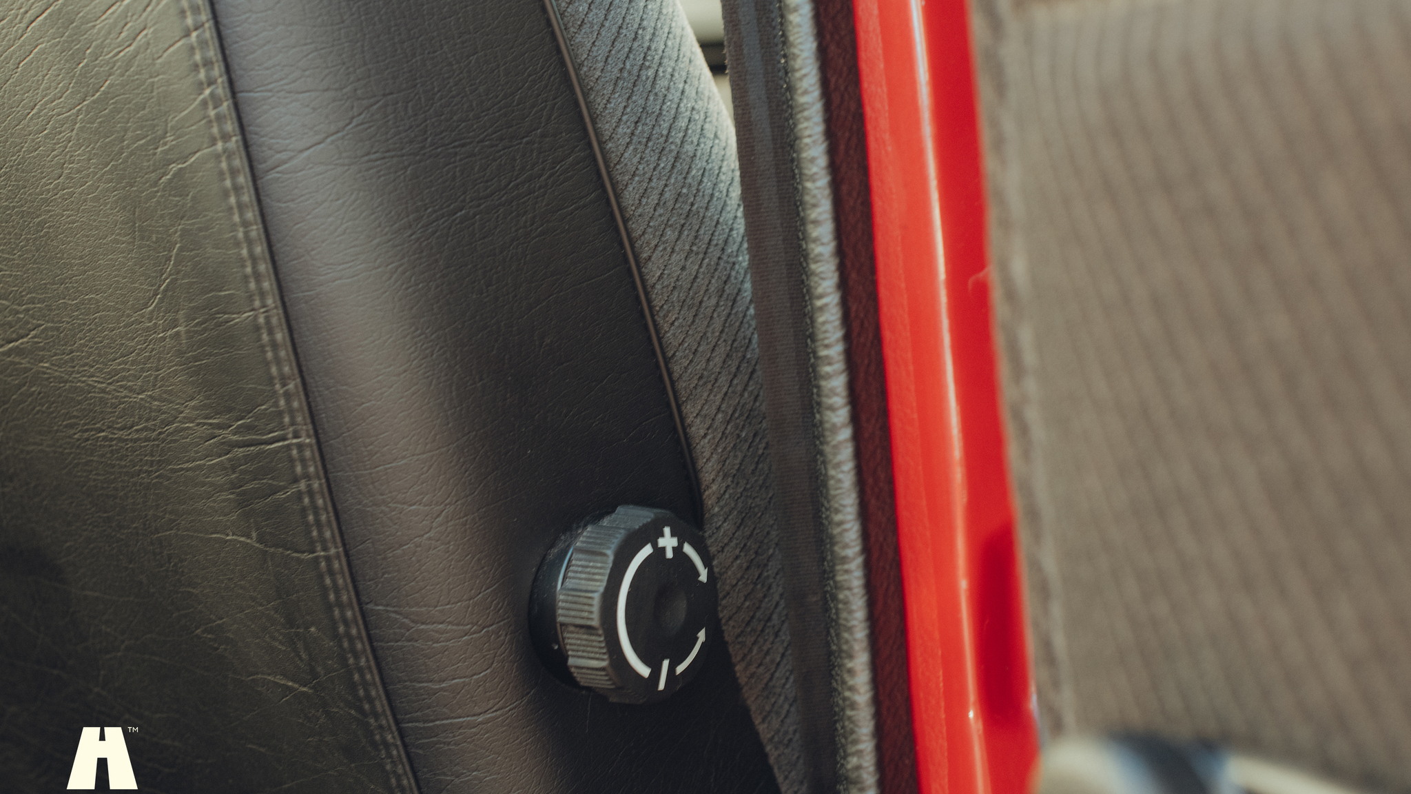 Interiörbild 1988 Volvo 240 GL (35)