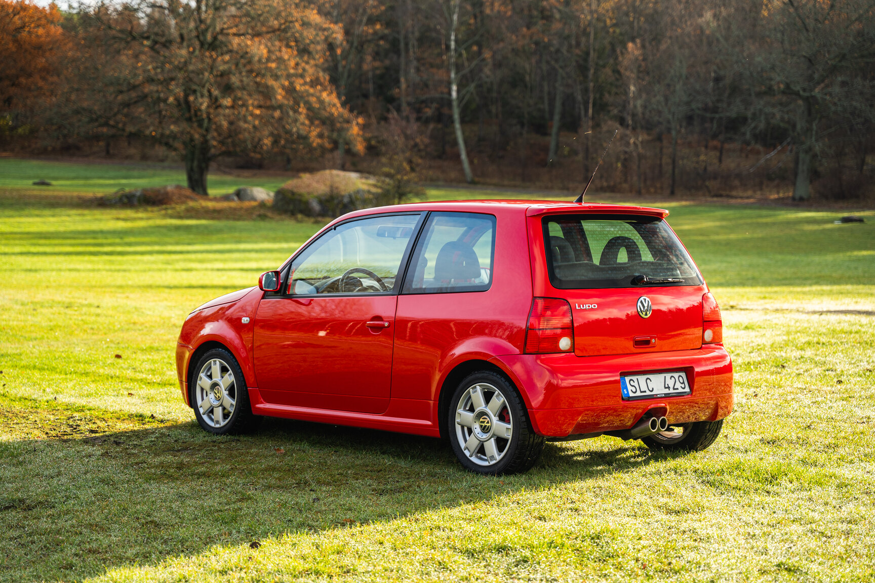 Exterior image of 2001 VW Lupo GTI