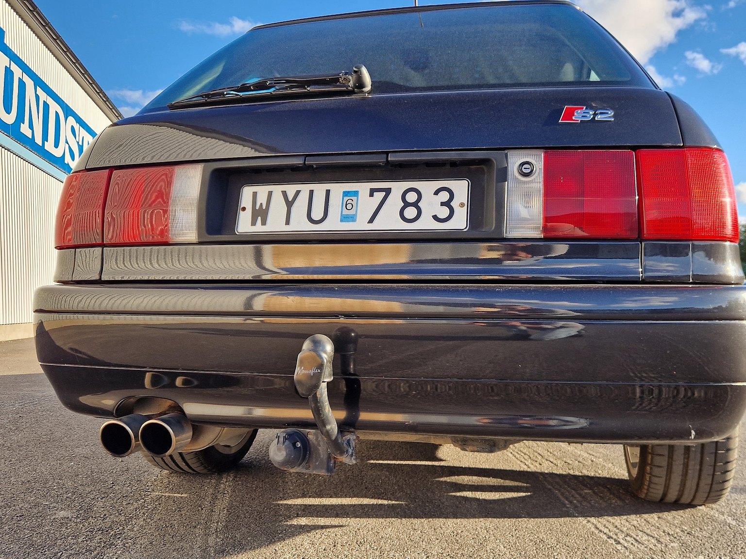 Aussenfoto 1993 Audi S2 Avant 2.2 quattro