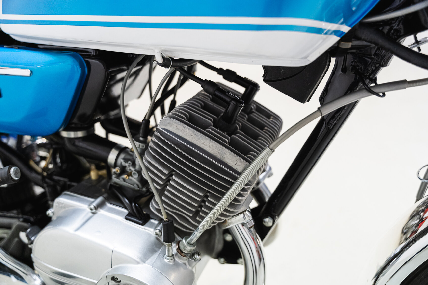 Image of 1972 Yamaha AS3 mechanics