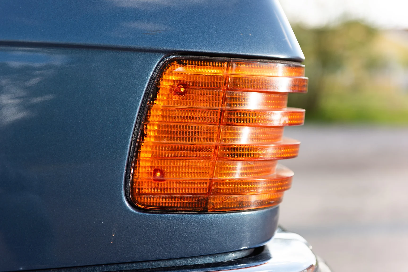 Aussenfoto 1975 Mercedes Benz 350 SL (27)