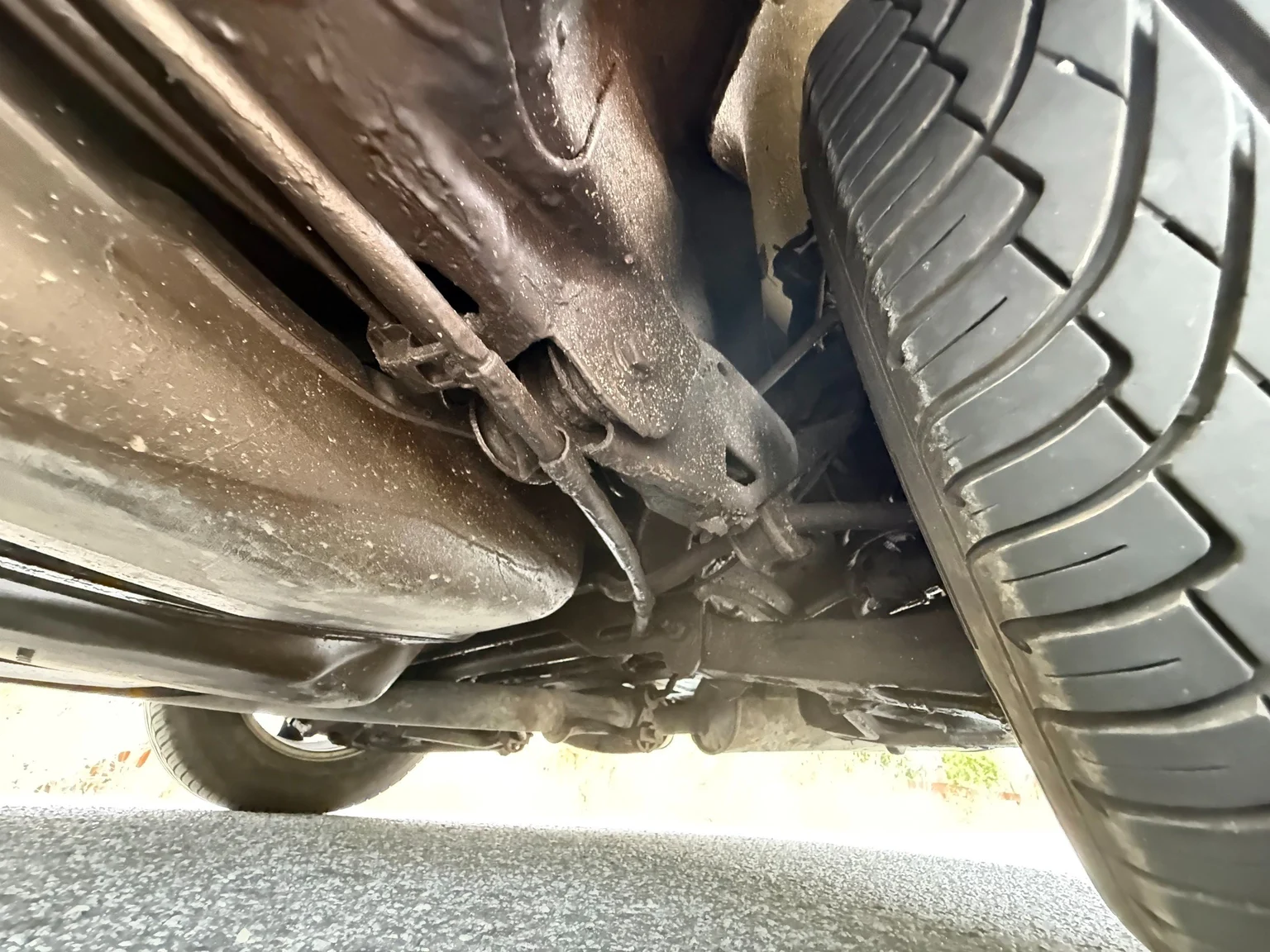 Image of 1997 Cadillac STS Seville 4.6 V8 mechanics (17)
