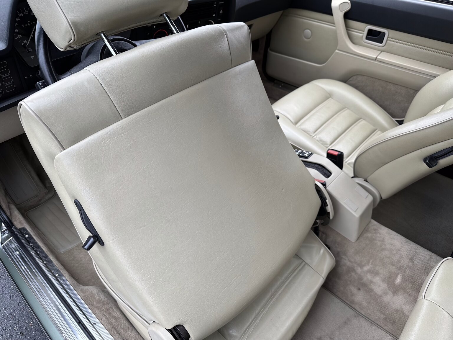 Interiörbild 1986 BMW 635CSi