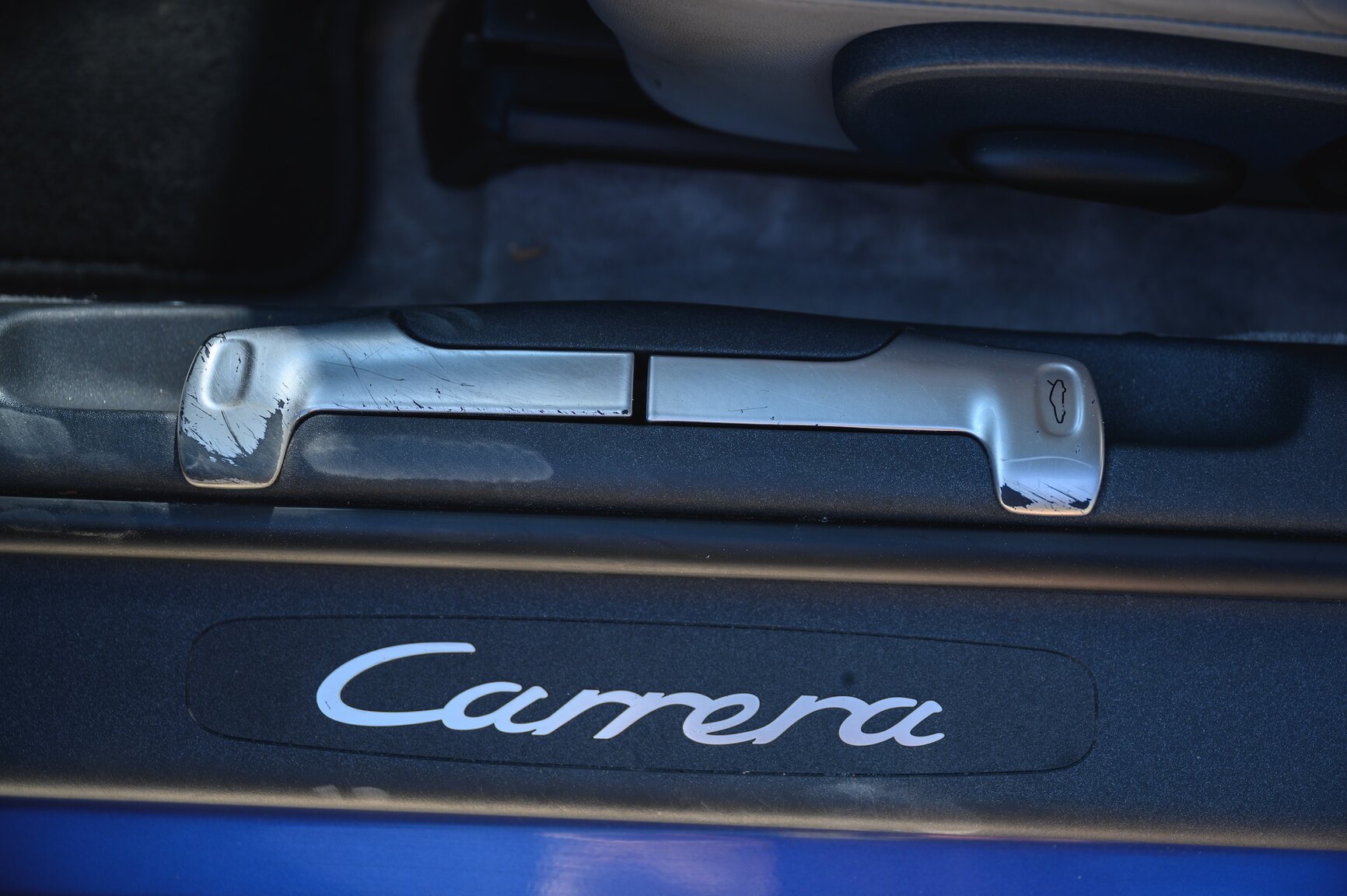 Innenraumfoto von 1998 Porsche 911 Carrera Tiptronic (17)