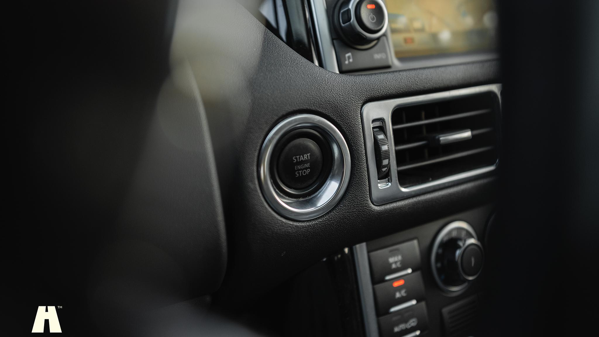 Interior image of 2012 Land Rover Range Rover Westminster TDV8 (L322)