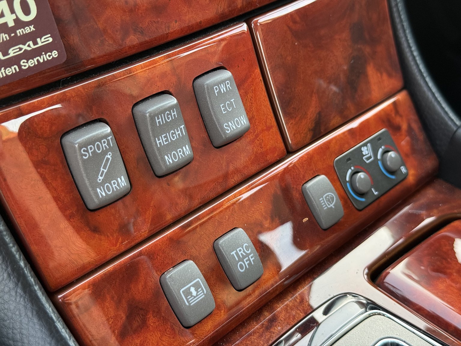 Innenraumfoto von 2005 Lexus LS 430 4.3 V8
