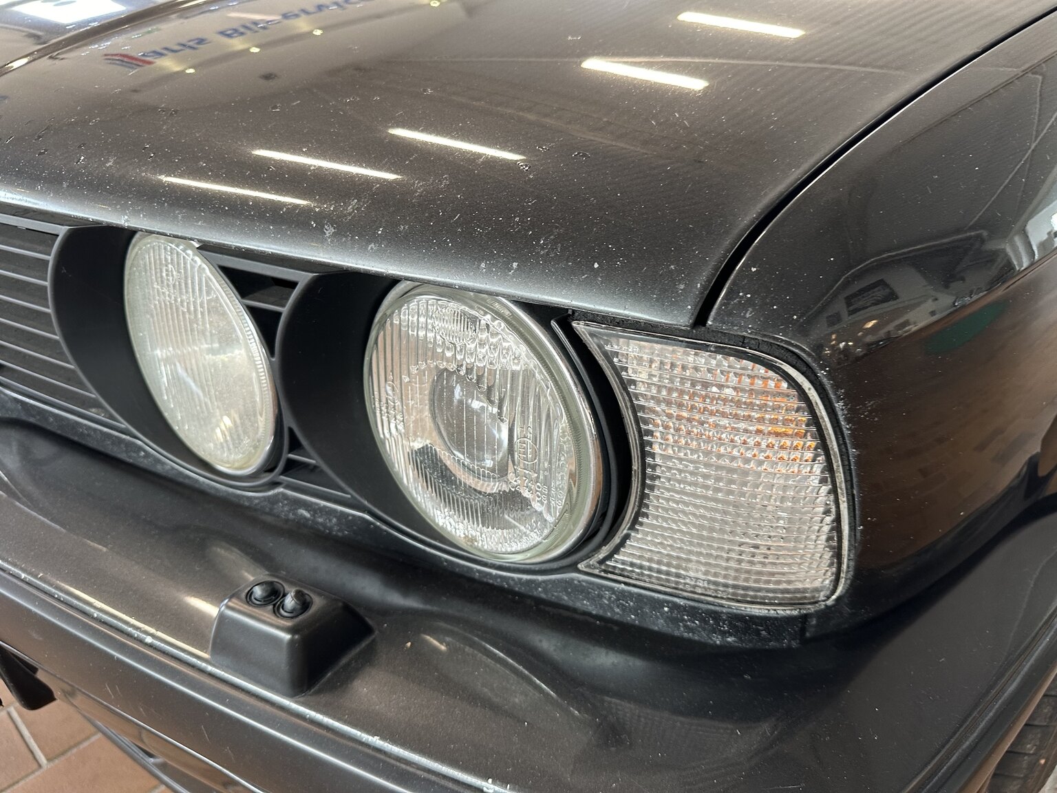 Exterior image of 1991 ALPINA BMW ALPINA B10 BI-TURBO