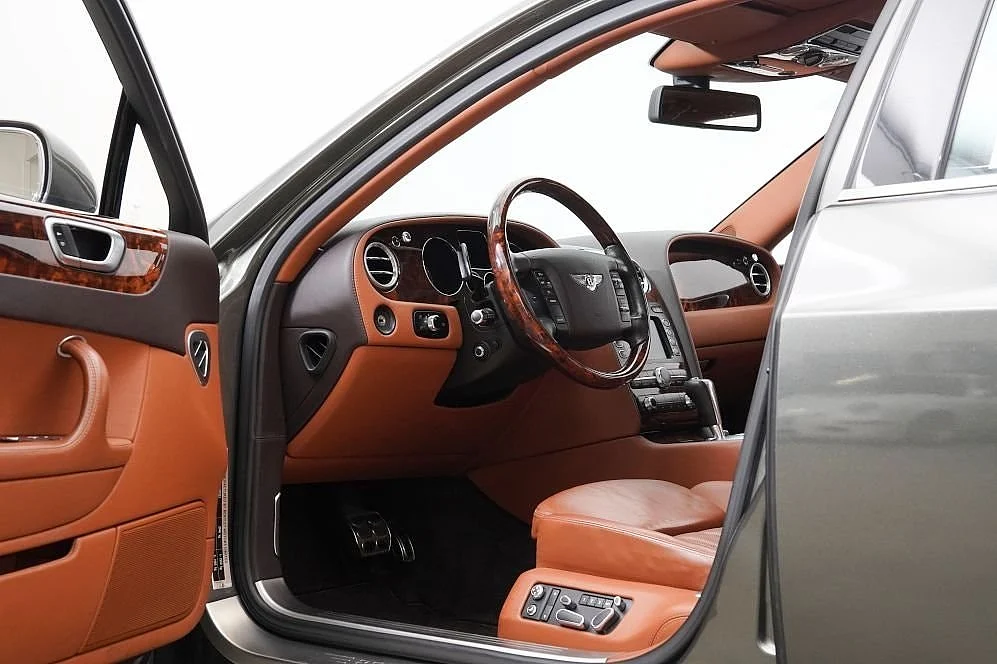 Bild von 2007 Bentley Continental Flying Spur (9)