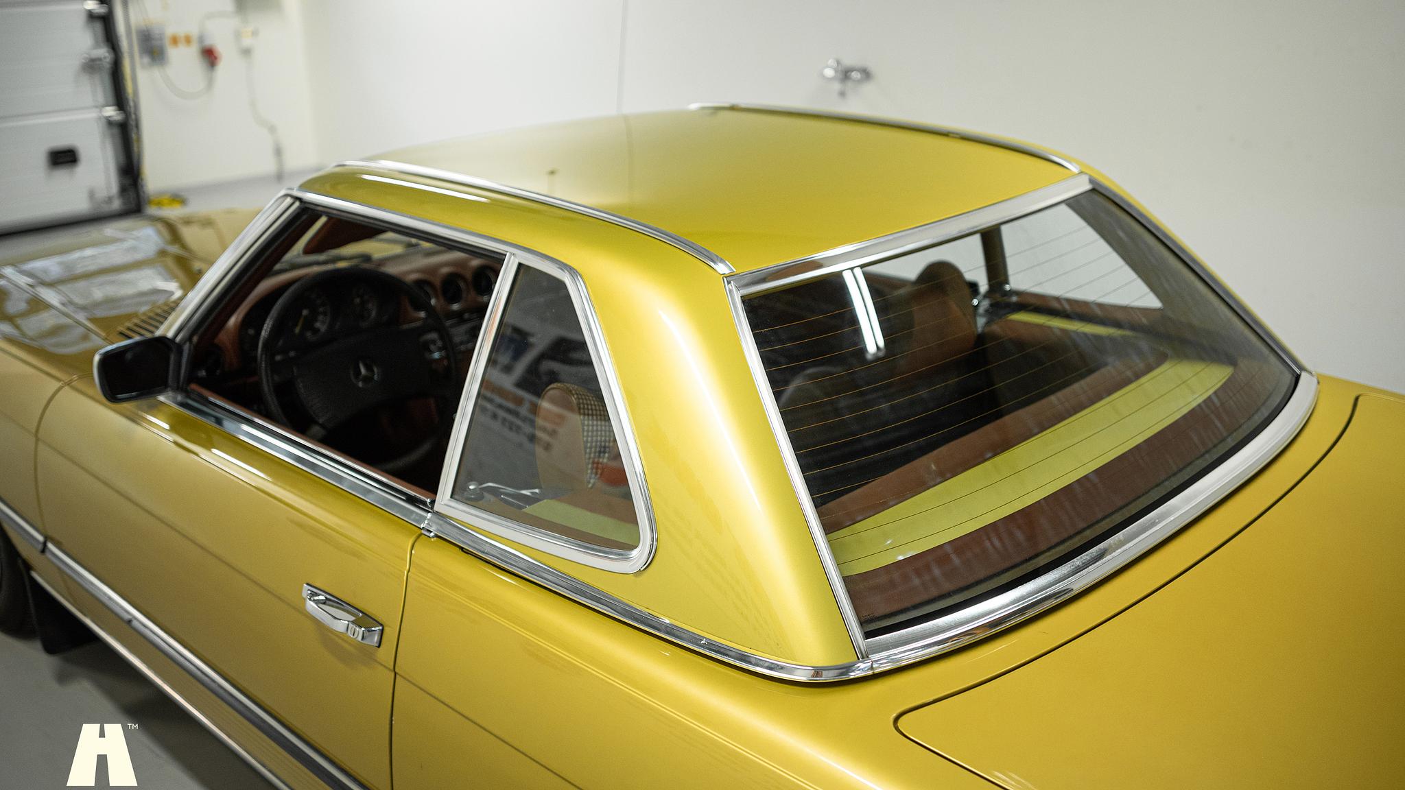 Aussenfoto 1975 Mercedes SL 350