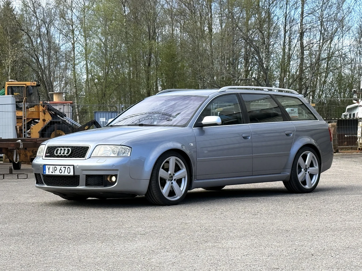 Aussenfoto 2002 Audi RS 6 Avant (3)