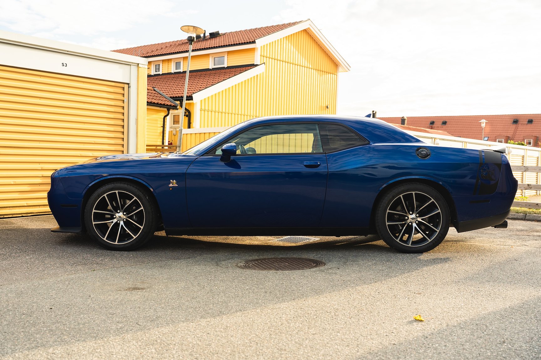 Exterior image of 2018 Dodge Challenger R/T 392