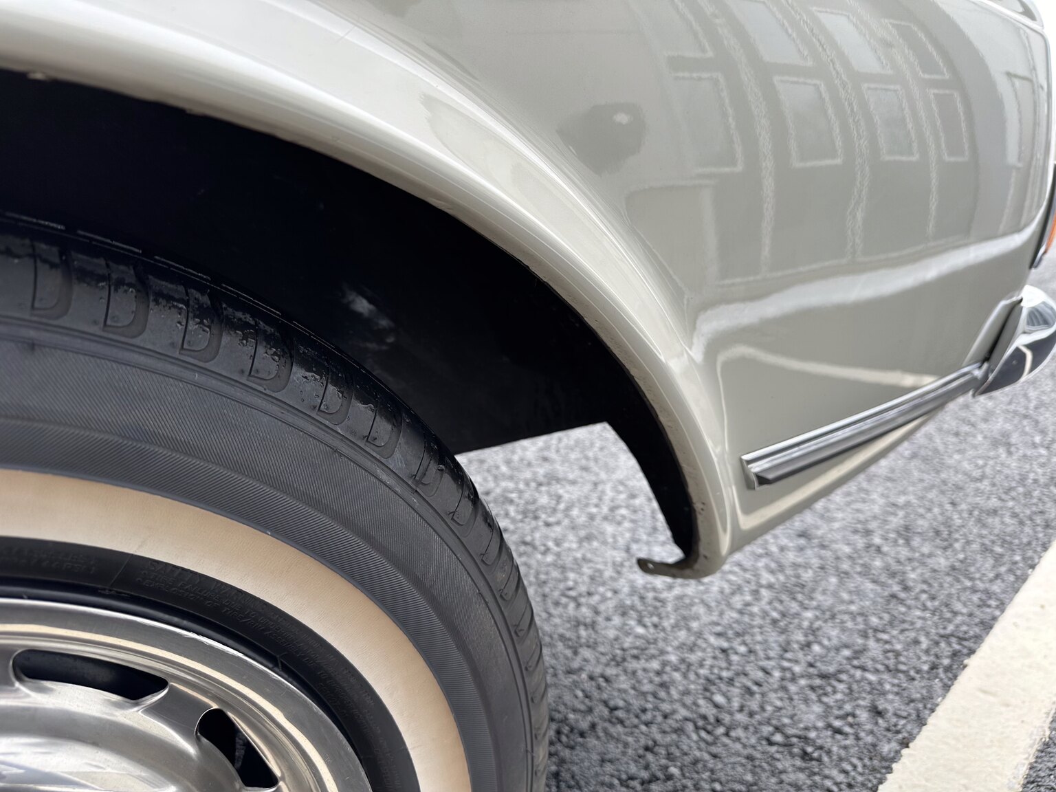 Aussenfoto 1968 Mercedes Benz SL 280 Pagoda