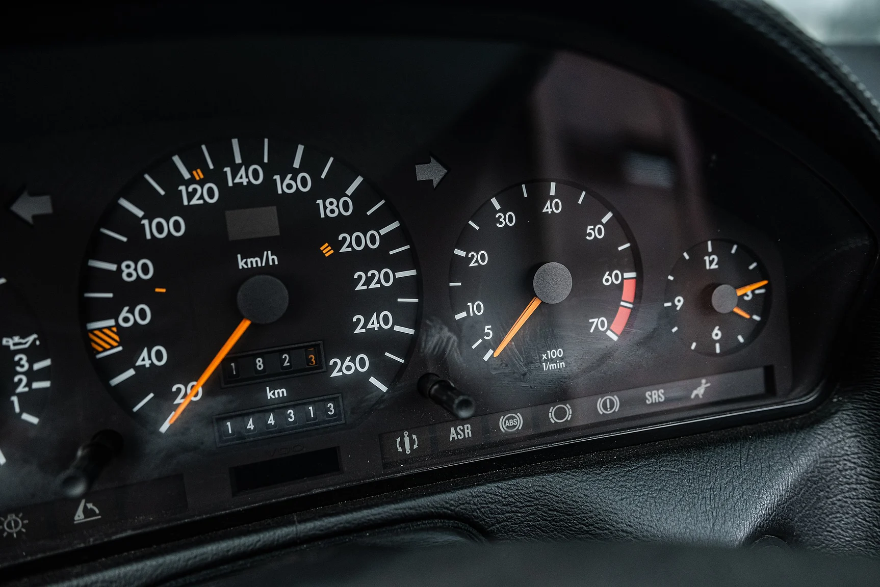 Interiörbild 1993 Mercedes-Benz 600 SL (21)