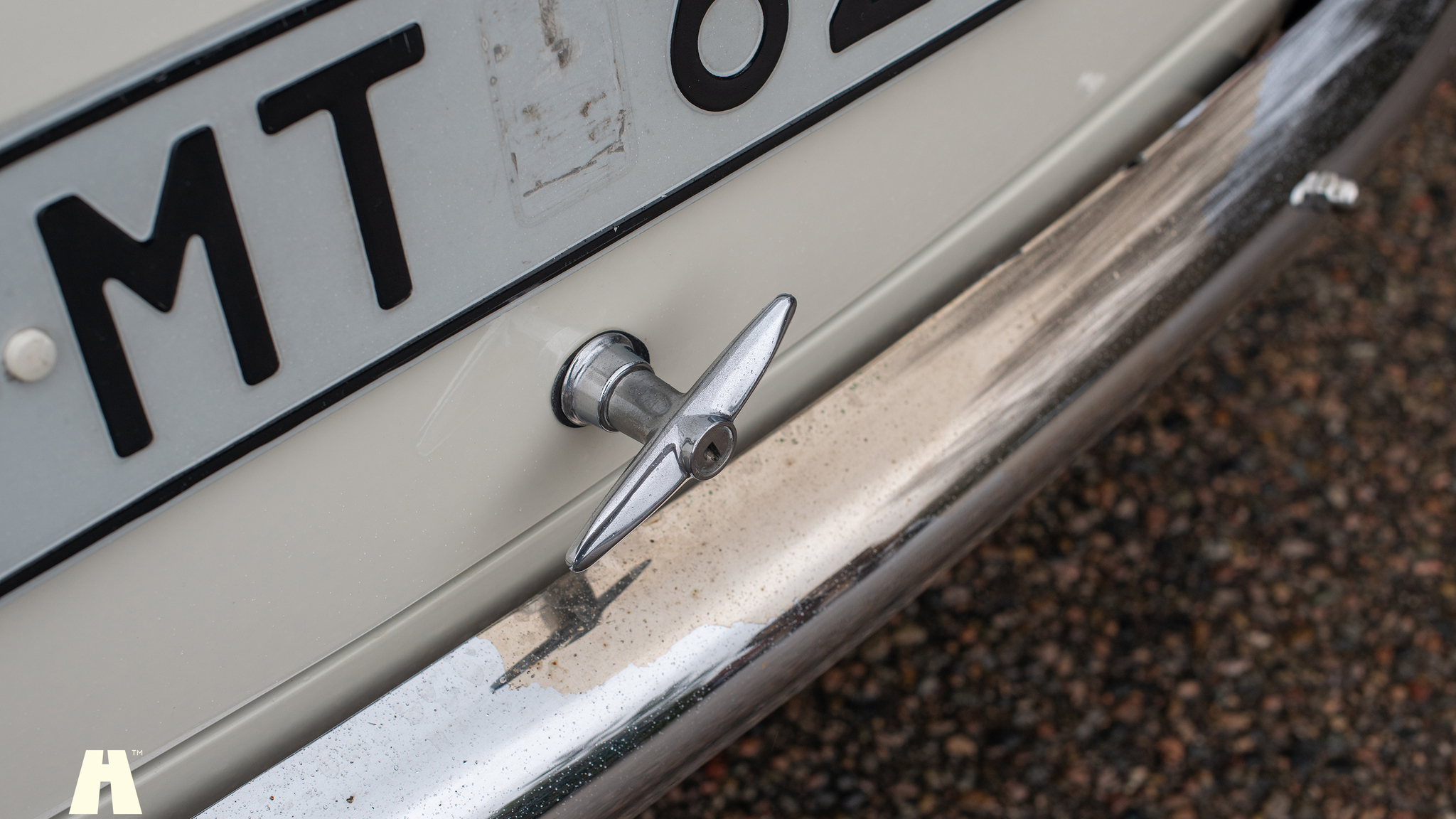 Aussenfoto 1966 Triumph TR4 A