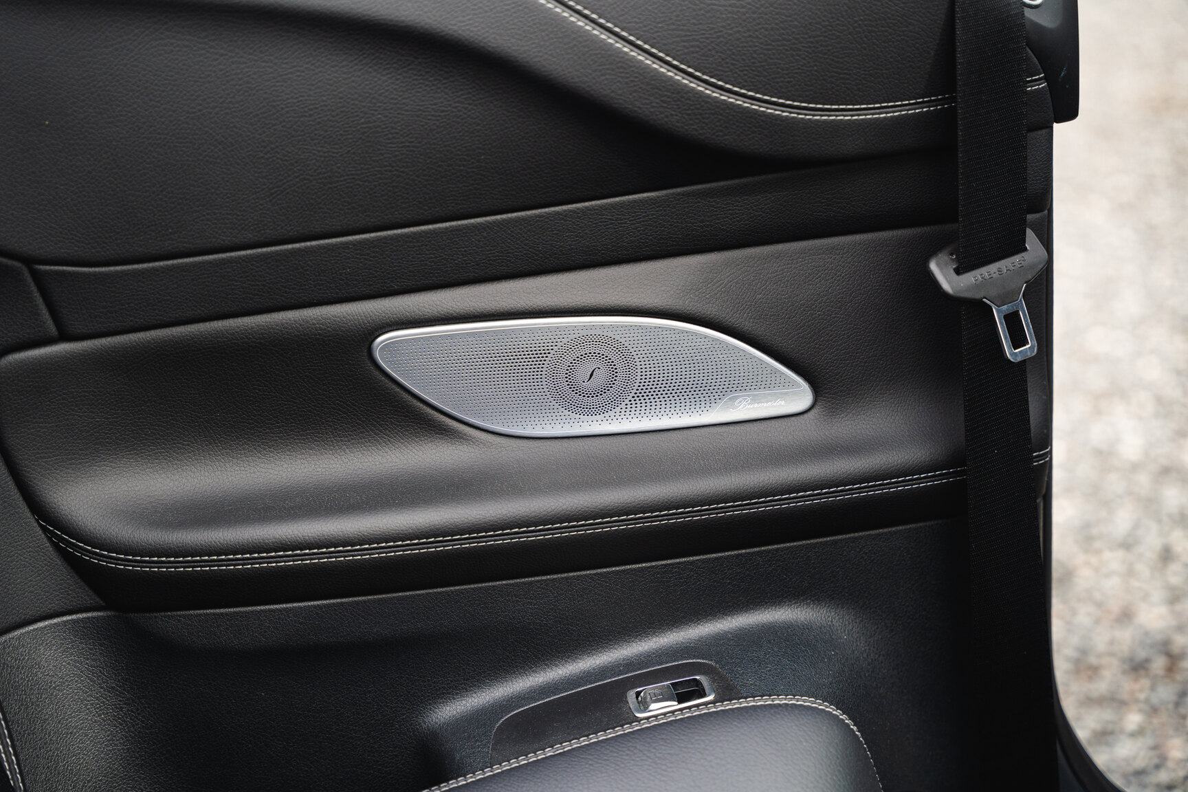 Interiörbild 2019 Mercedes-Benz E300 Cabriolet