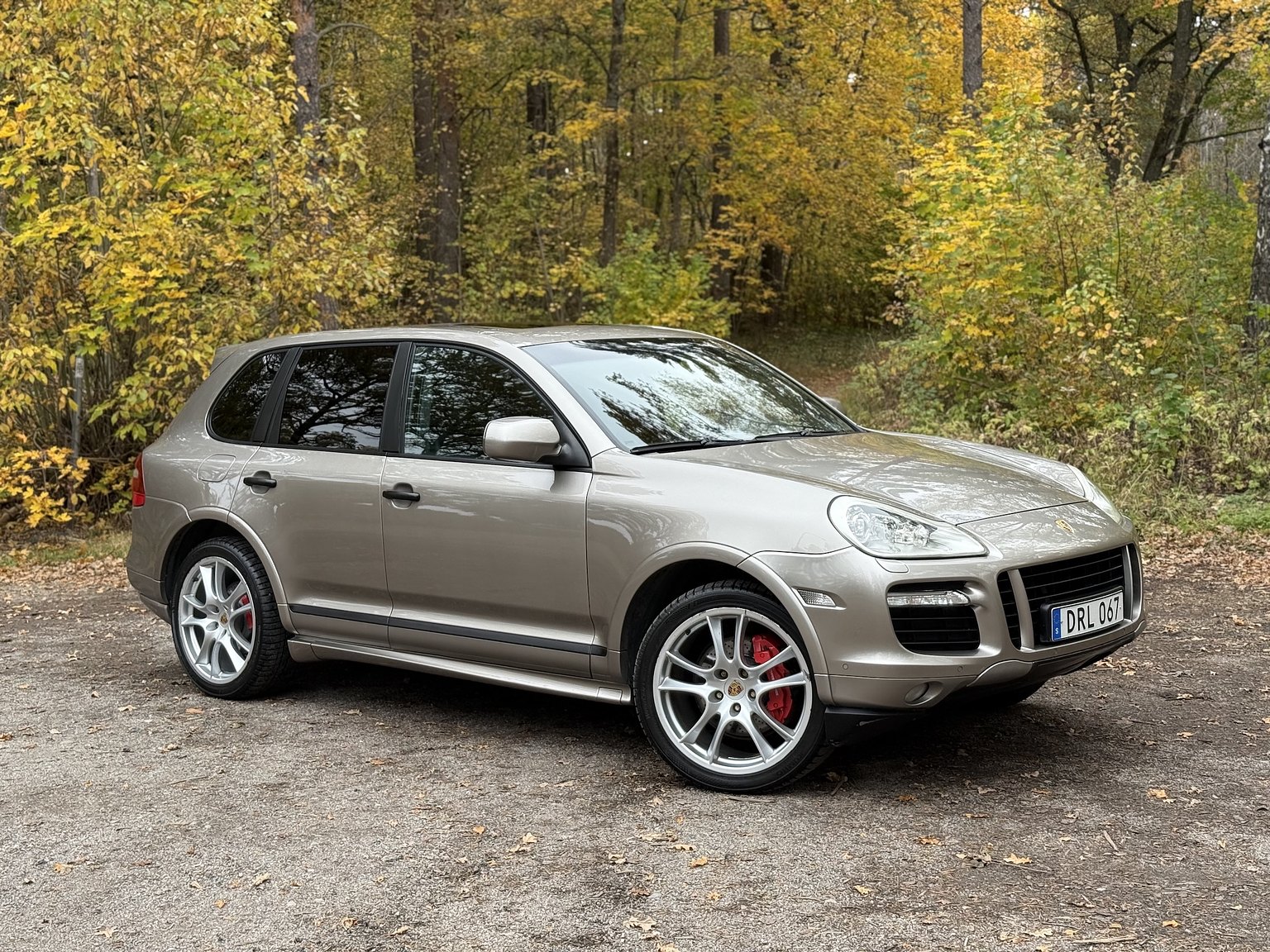 Exteriörbild på 2008 Porsche Cayenne GTS 6-växlad Manuell