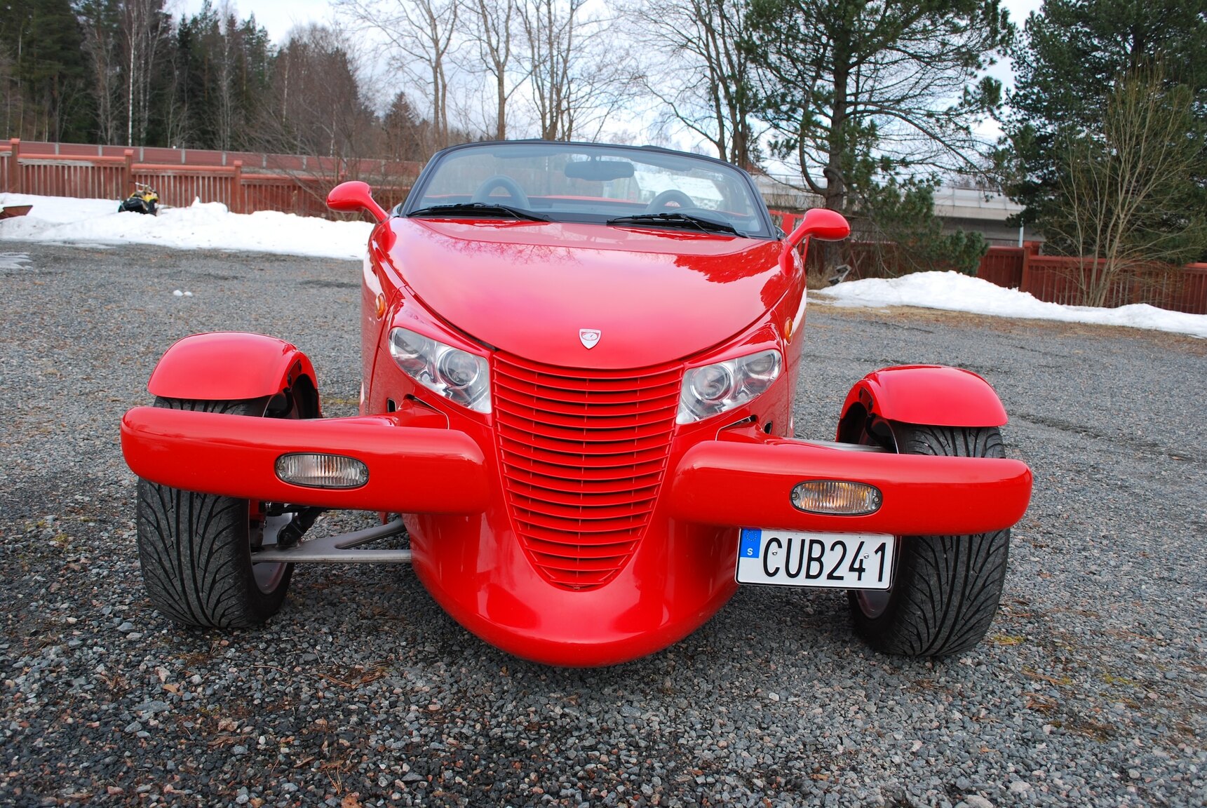 Exteriörbild på 1999 Plymouth Prowler