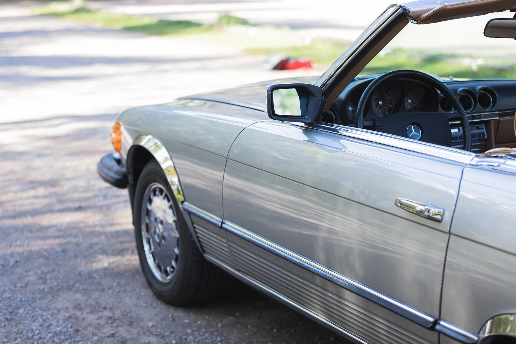 Exteriörbild på 1980 Mercedes-Benz 450 SL  (33)