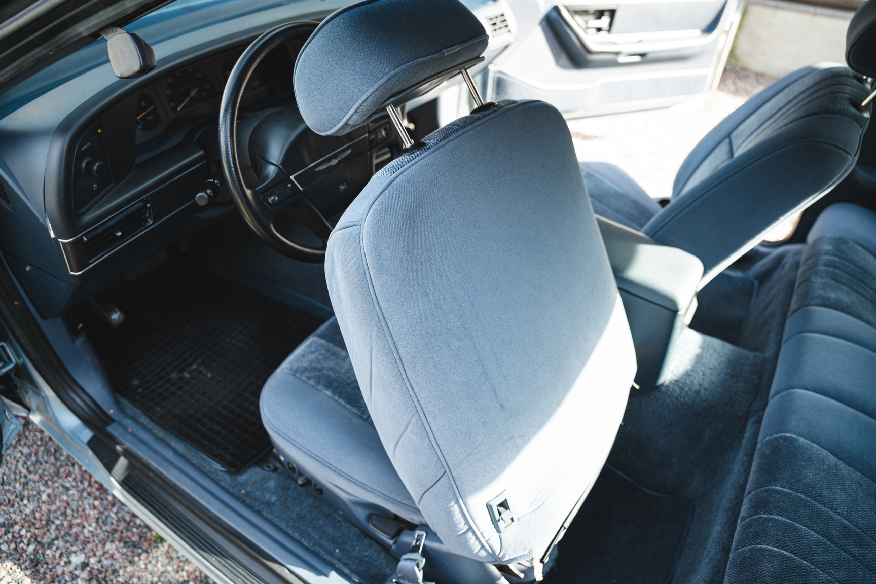 Interiörbild 1991 Ford Thunderbird (42)