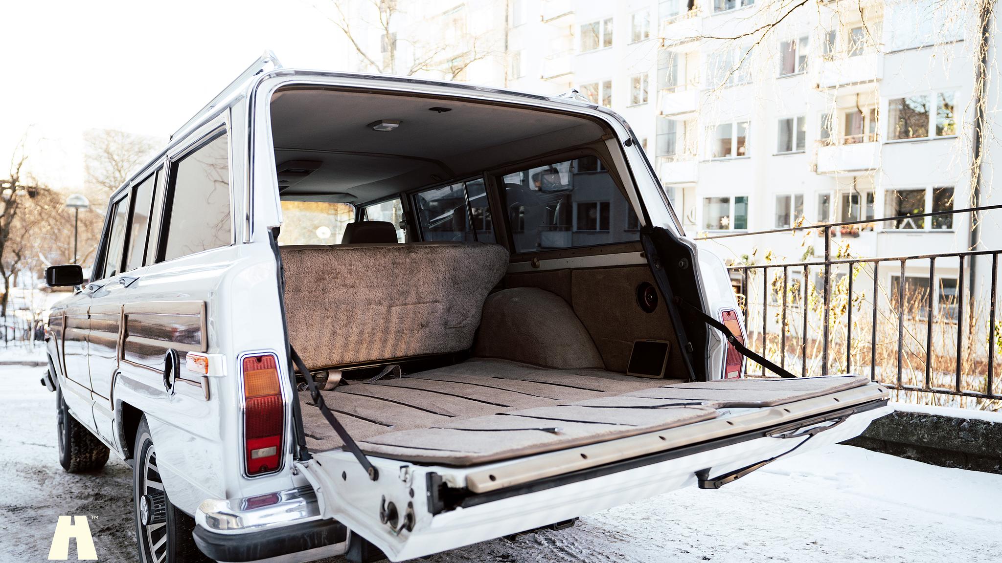 Exteriörbild på 1991 Jeep Grand Wagoneer 1991 (10)