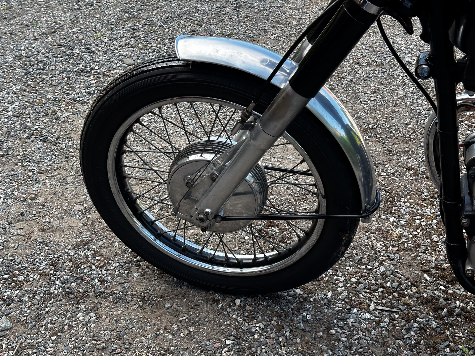 Exterior image of 1952 AJS 16MS 350cc Matchless-replica
