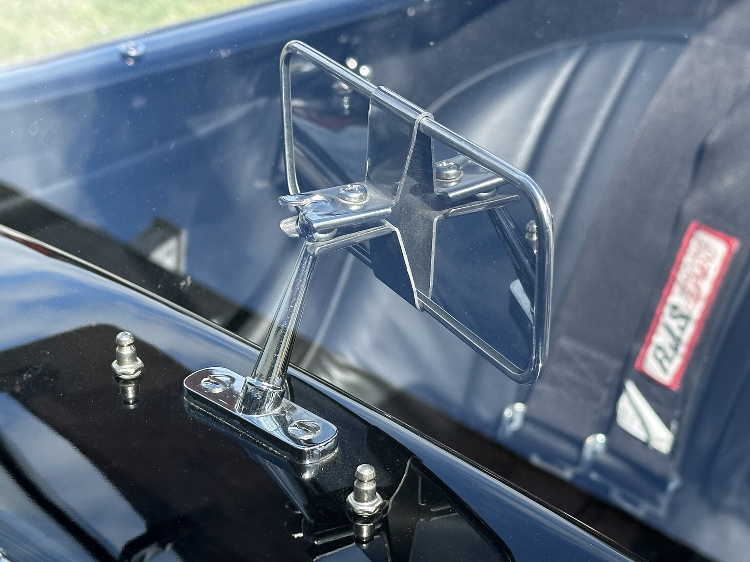 Aussenfoto 1965 Superformance Cobra
