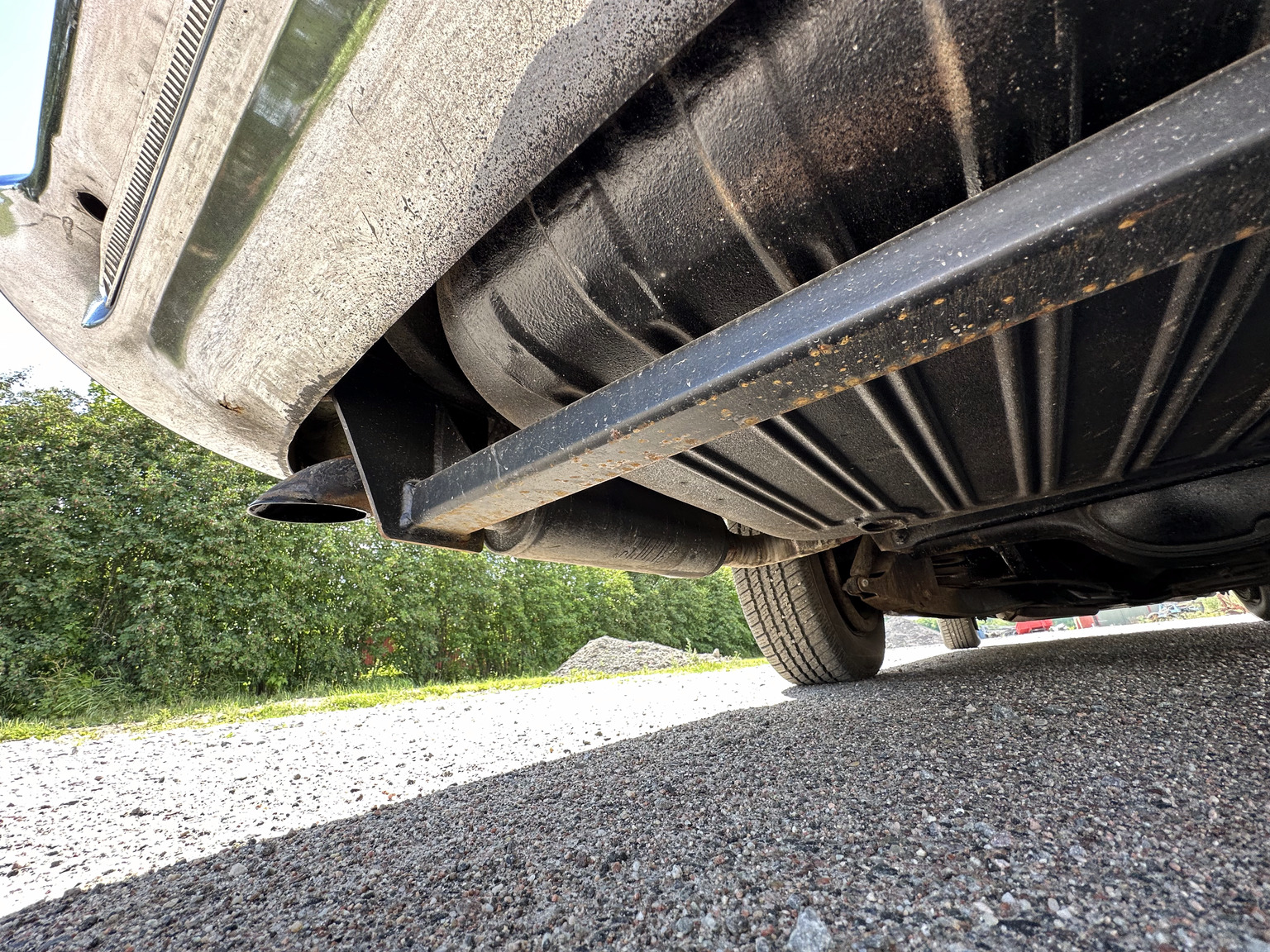 Image of 1961 Buick Electra 225 cab mechanics
