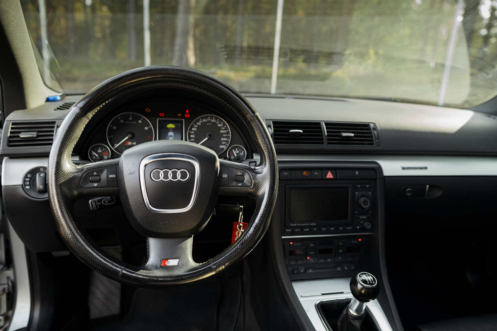 Interiörbild 2005 Audi S4 Avant (10)