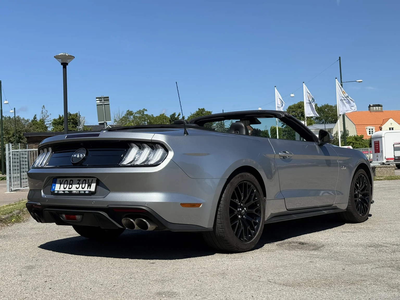 Exterior image of 2021 Ford Mustang GT Cabriolet (21)