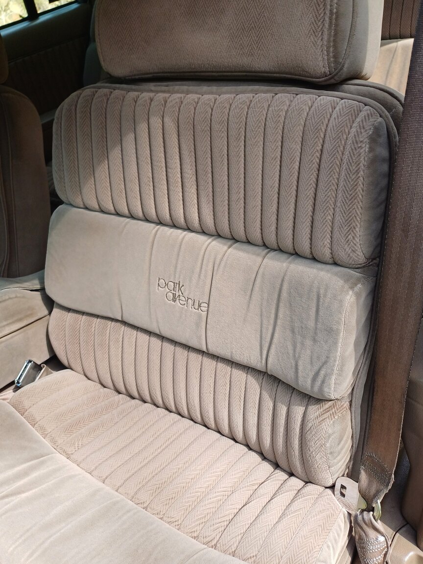 Interior image of 1992 Buick Park Avenue
