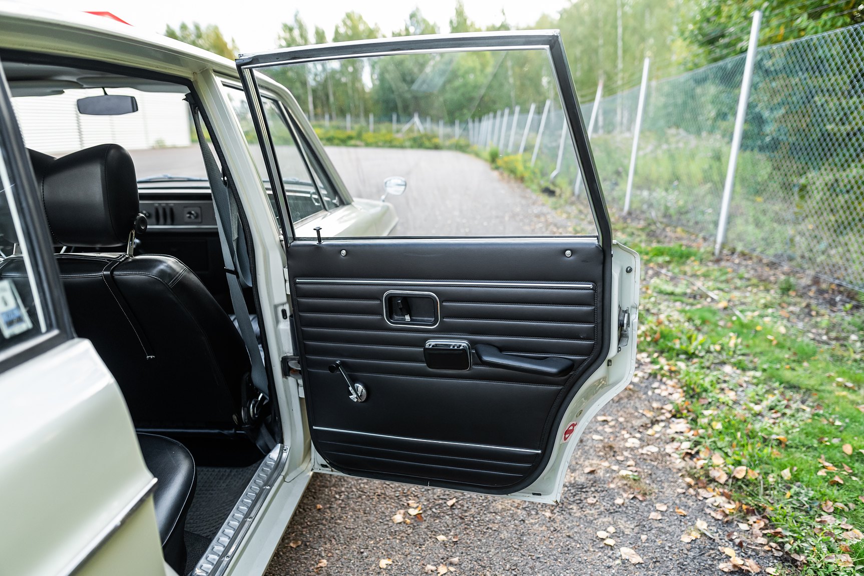 Interior image of 1967 Volvo 144 1.8 