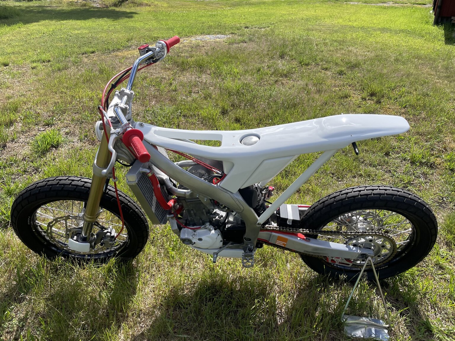 Exteriörbild på 2006 Marcus Moto Design CRF Tracker